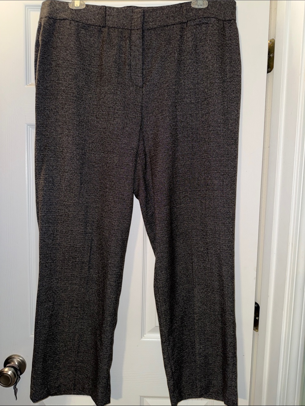 NWT New Directions Black / Grey Straight-Leg Pants